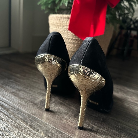 SCHUTZ Black Open Toe Leather Pumps With Gold Heels Size 7.5 - Picture 4 of 8